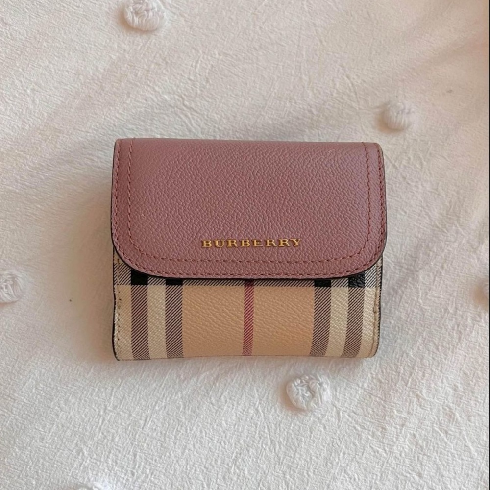 Burberry compact wallet